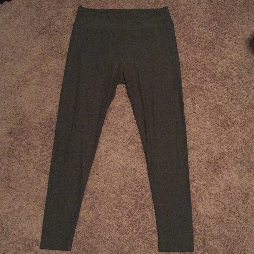 Lularoe Army Green Leggings- TC